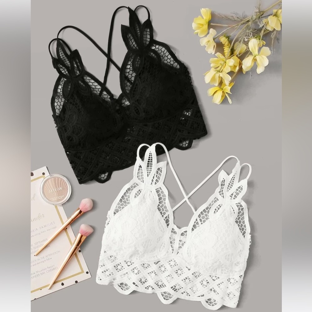 🍁Brand New🍁 2 Piece Contrast Lace Bra Set